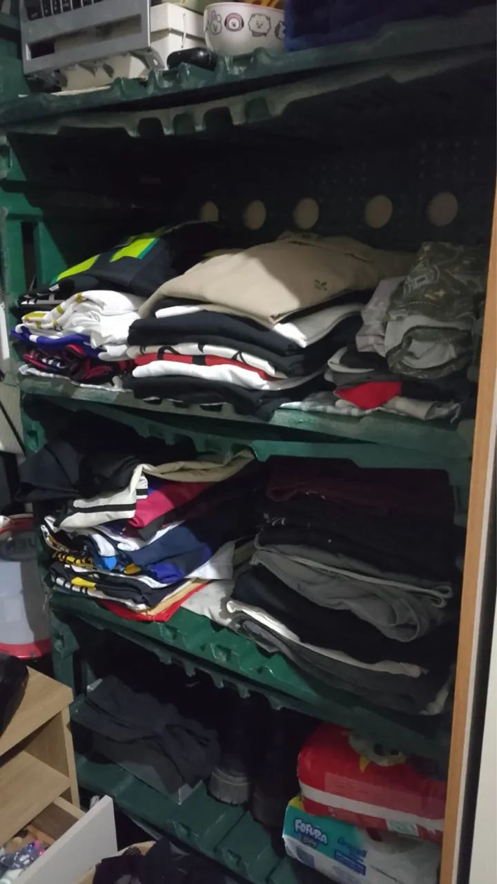 VENDO ROUPAS SEMINOVAS!!