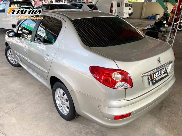 Peugeot 207 207 Sed. Passion XR Sport 1.4 Flex 8V 4p 2012