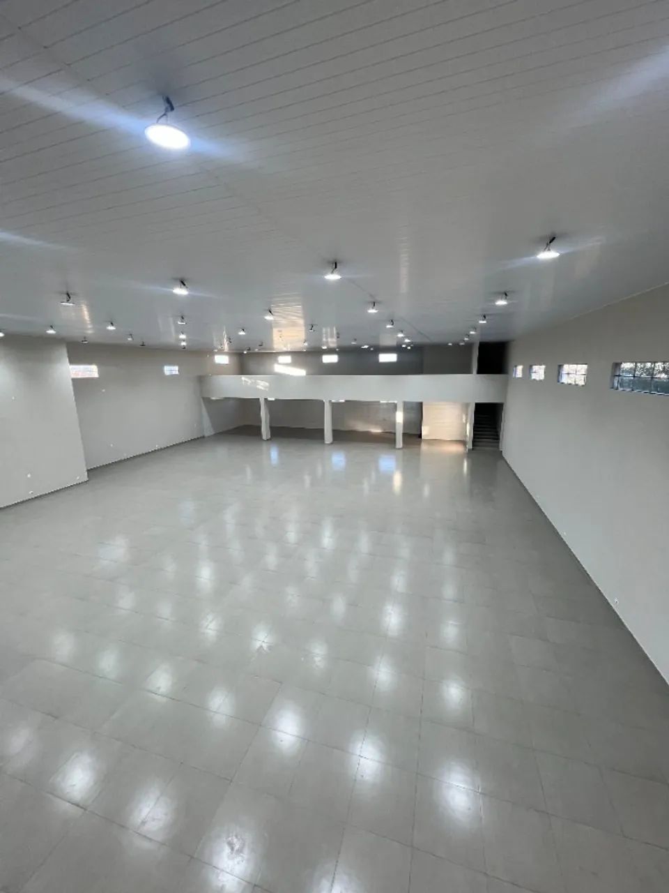 VENDO OU ALUGO galpão comercial em Ortigueira Pr[preço a combinar} - Foto 4