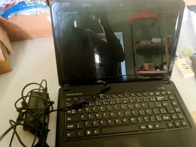 Notebook positivo  - Foto 2
