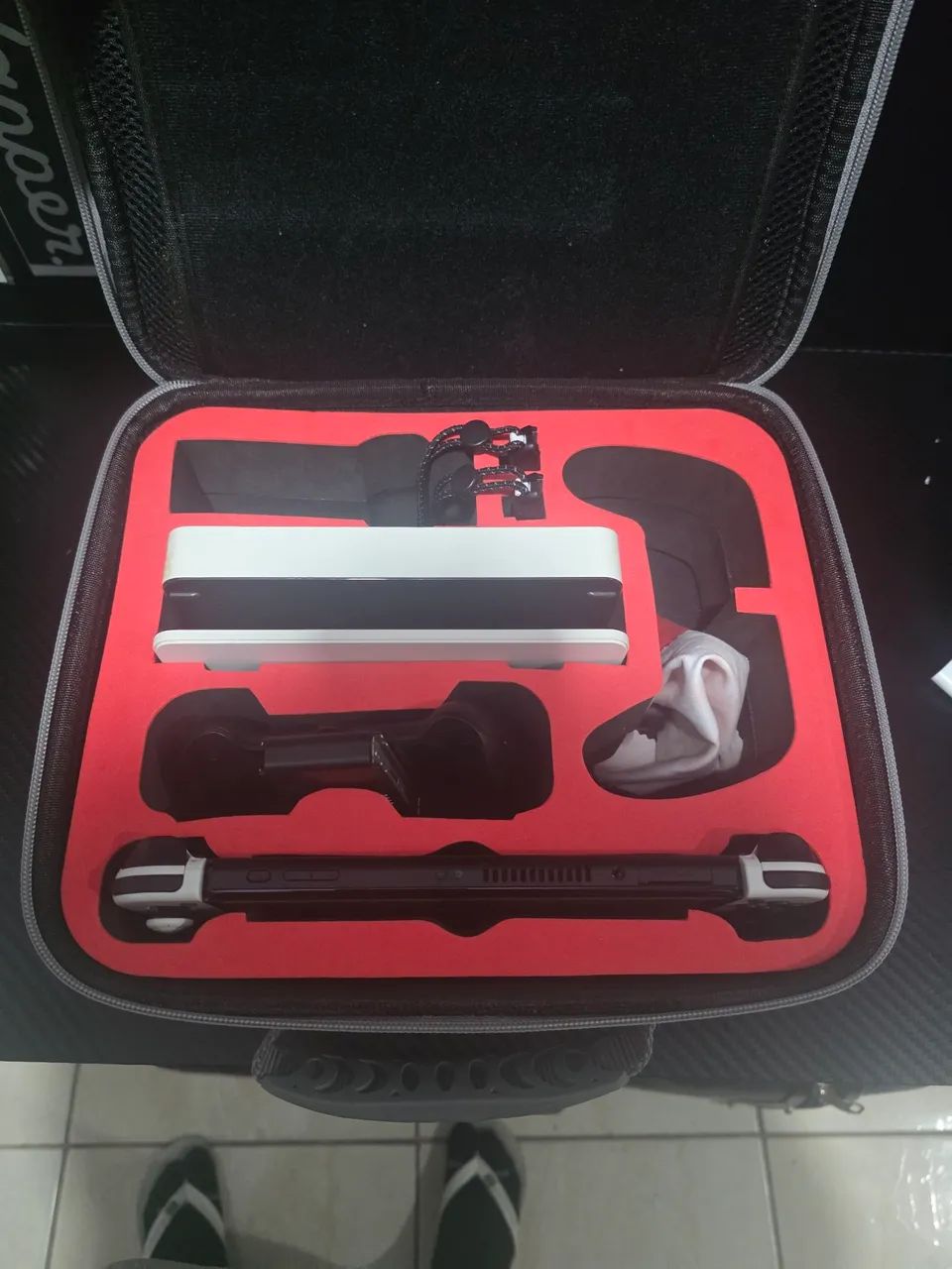 Nintendo Switch OLED Branco Completo + Case Rígido Excelente Estado