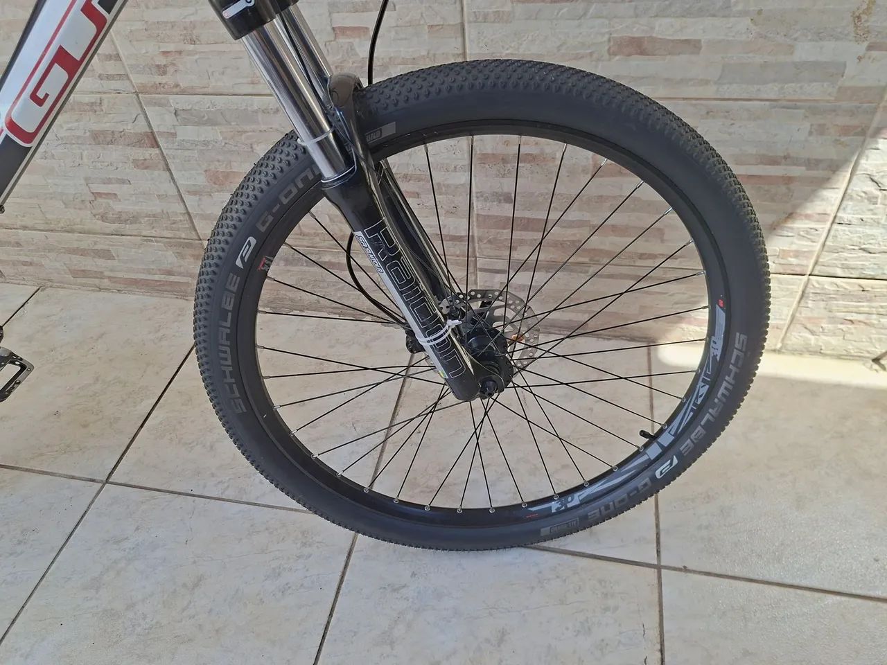 Bike gt sensor 4.0 2013 full tamanho 19 aros 27.5  - Foto 2