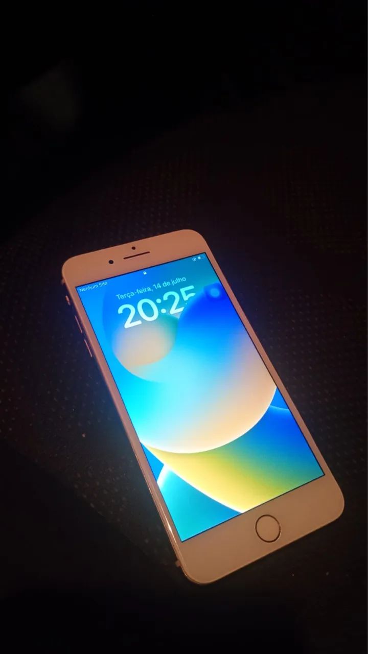 iPhone 8 Plus 