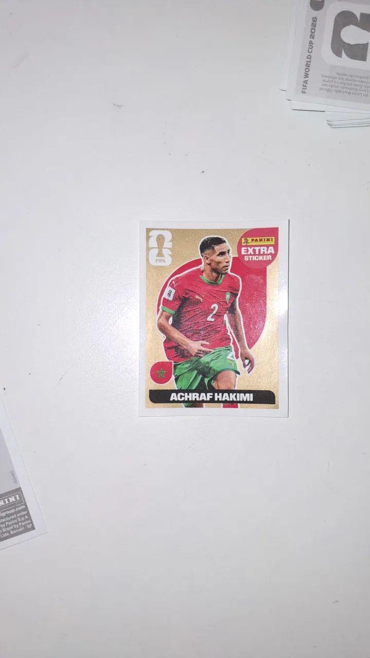 figurinha legend da copa 2026 hakimi gold - Foto 3
