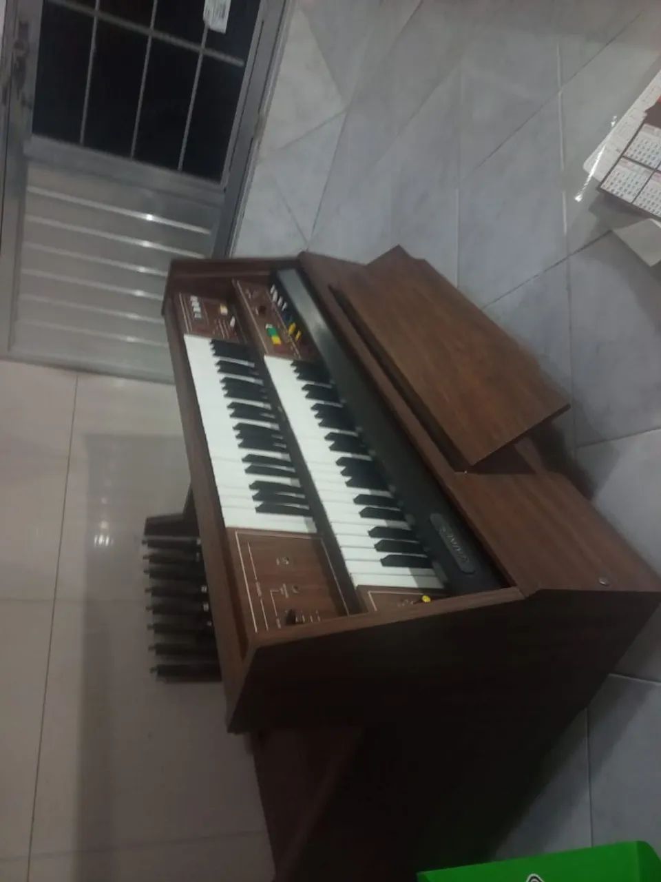 Vende se um órgão - Foto 2
