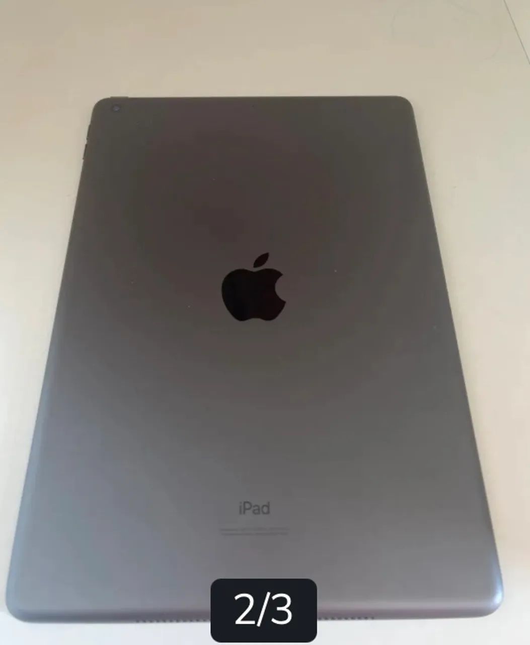 IPAD 8 GERAÇÃO - 32 GB- COM CARREGADOR-EM OTIMO ESTADO - Foto 4