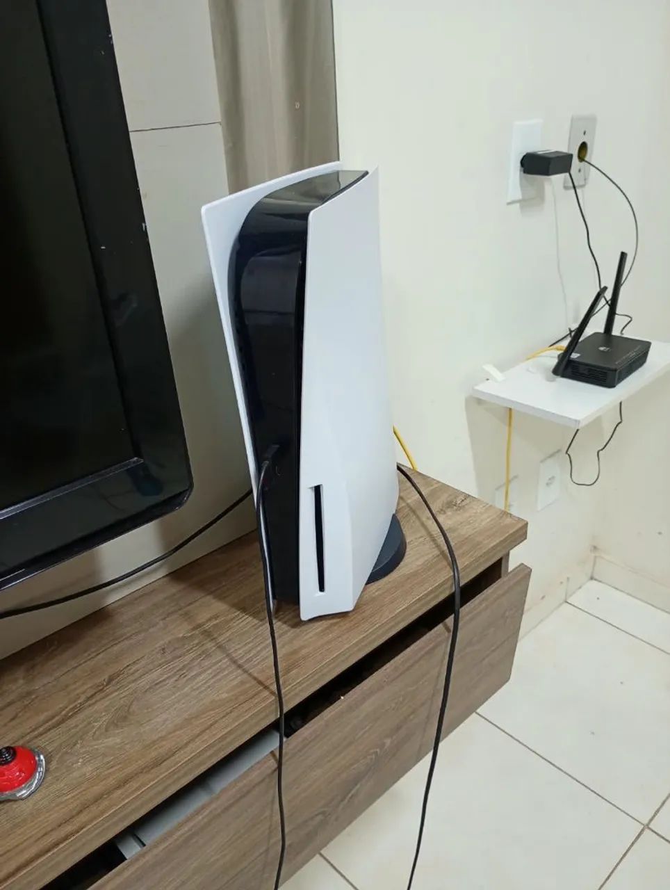 PlayStation 5 com 2 controles - Foto 3