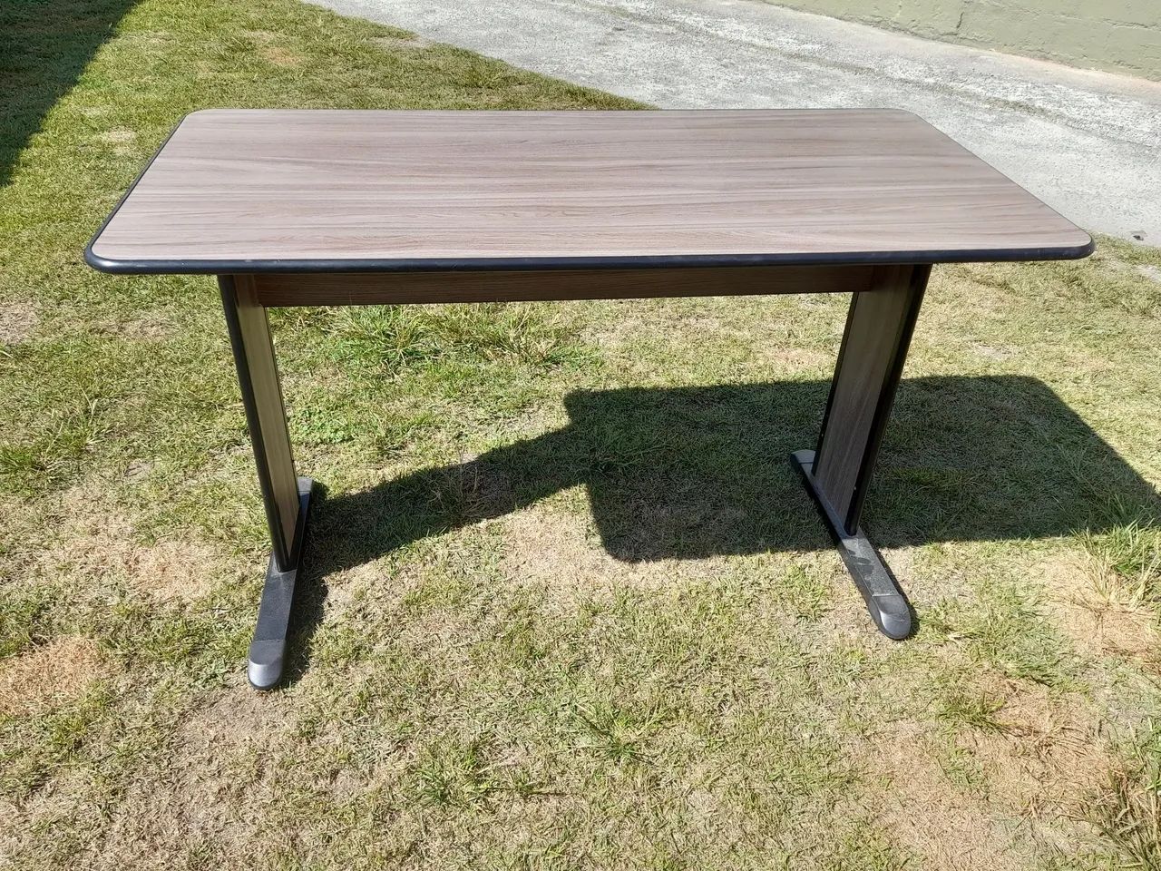 Mesa reta escrivaninha- usado