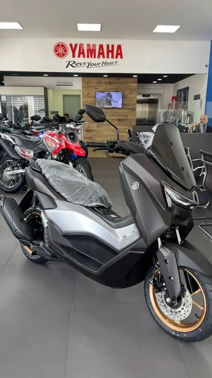 YAMAHA NMAX ABs CONECT - 0KM 
