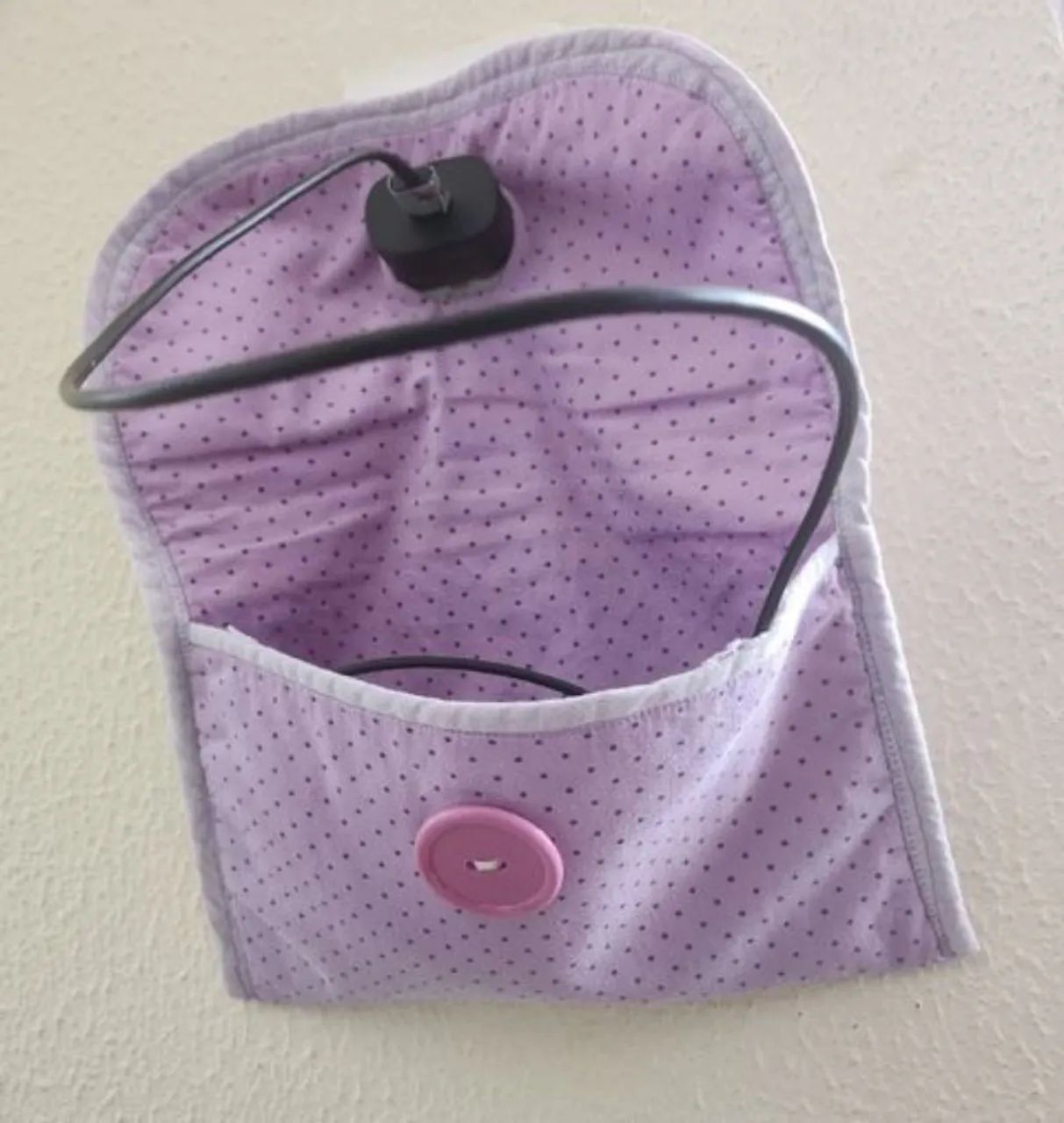 bolsa pra guardar celular e carregador <br><br>porta celular com carregador - Foto 2