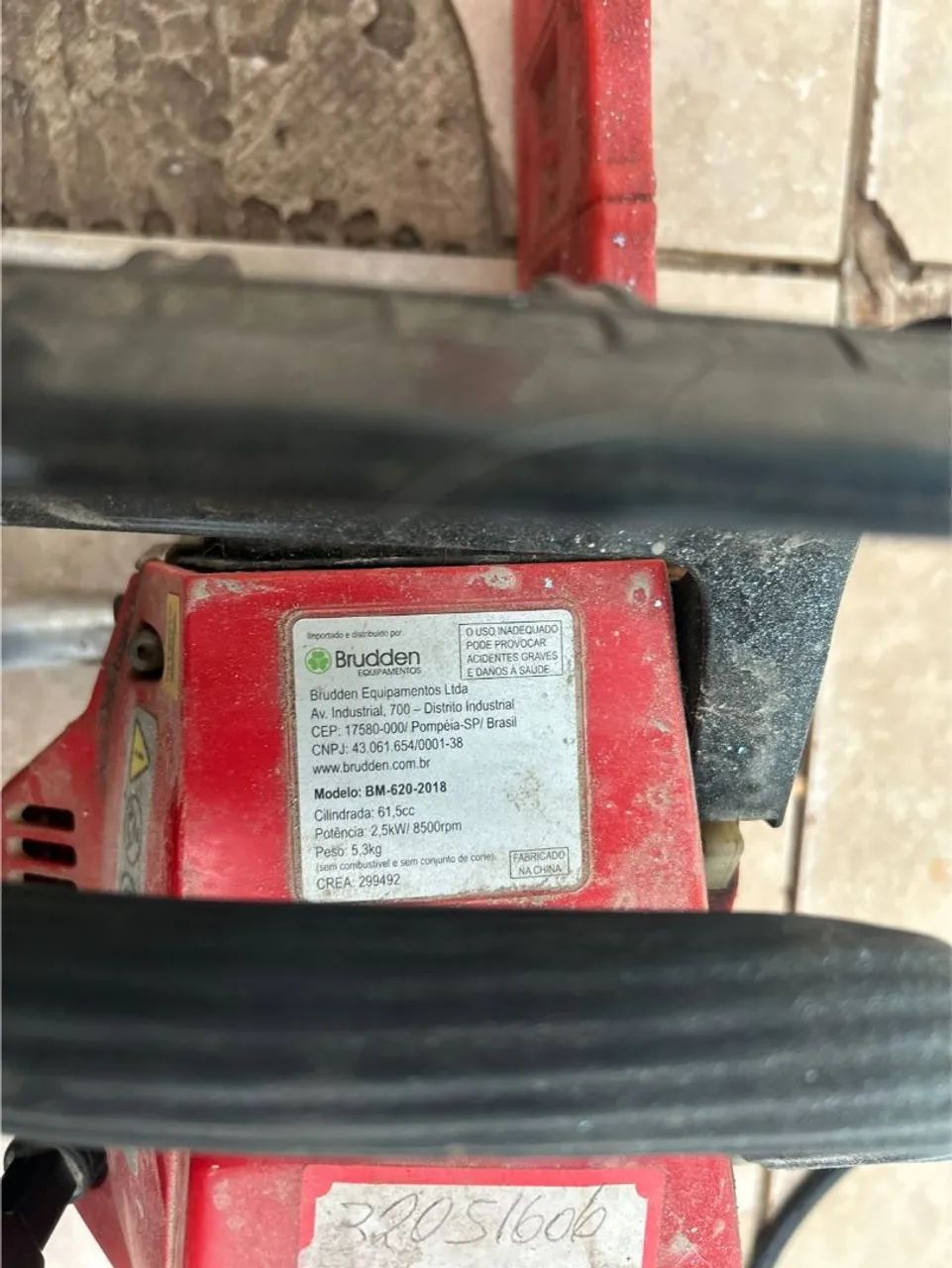 Vendo motosserra marca brudden 