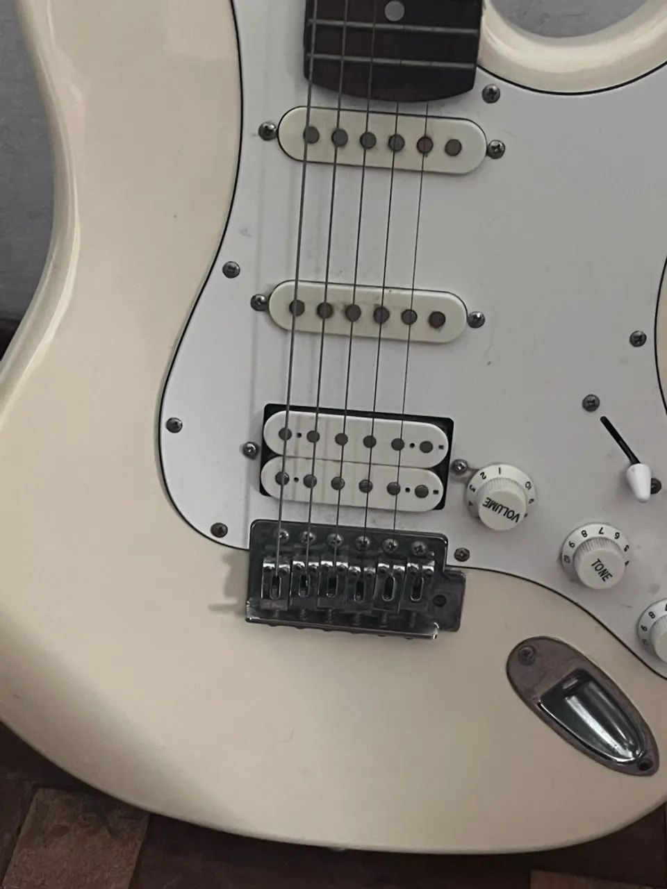 Guitarra Eagle  - Foto 2