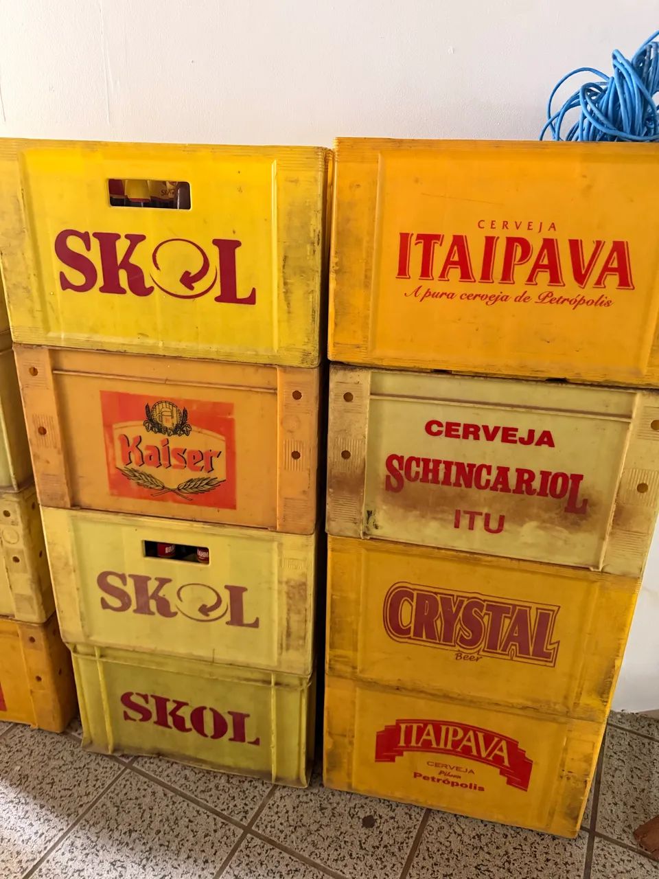 Vendo 8 grades de cervej* 