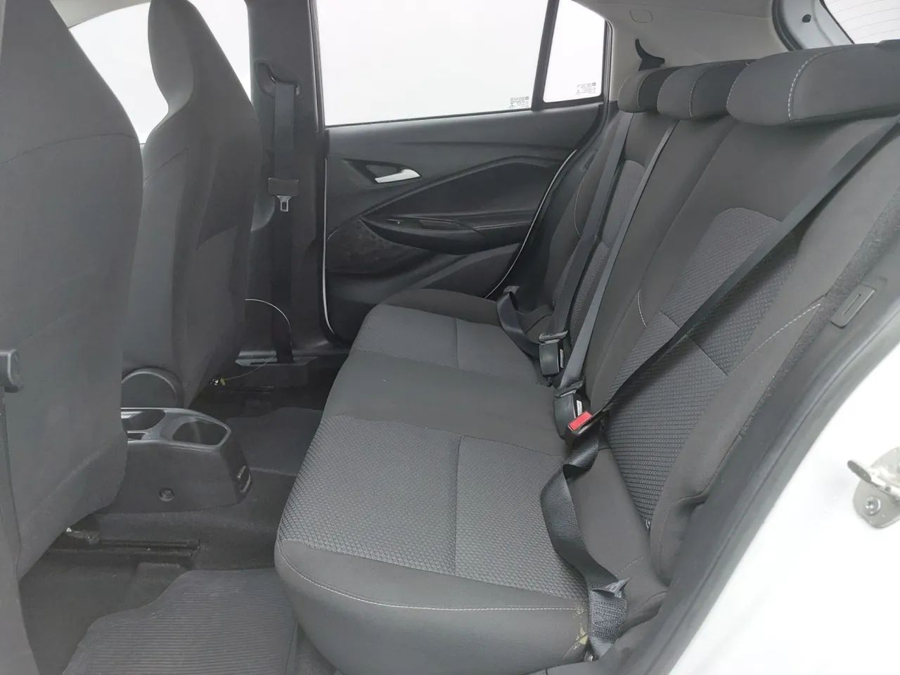 Chevrolet Onix Hatch 1.0 12V Flex Mec. 4P, foto 17 de 18