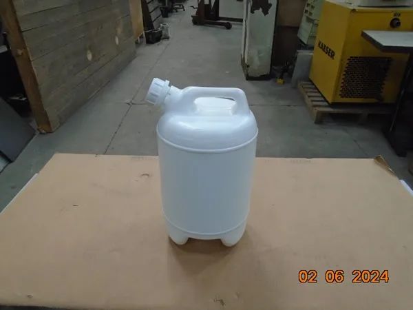 Garrafão Plástico cap 5 ltrs-R$. 1,00 unid