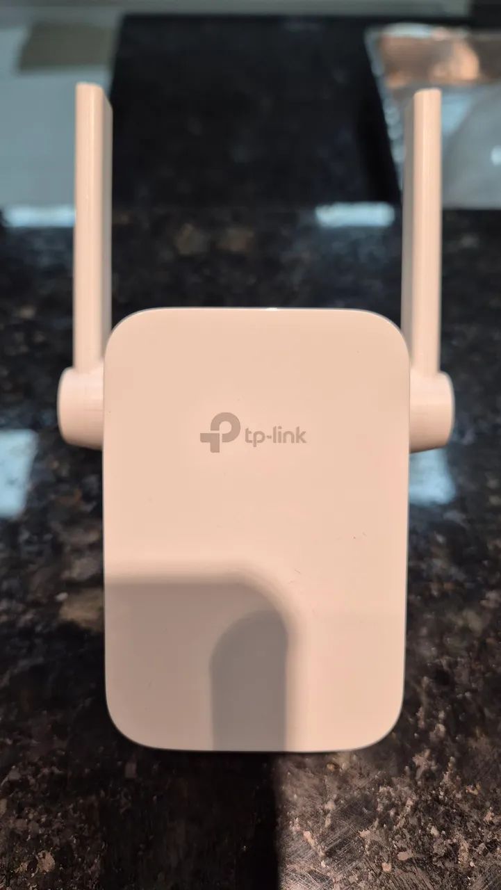 Repetidor de sinal Wi-Fi TP-Link TL-WA855RE - usado