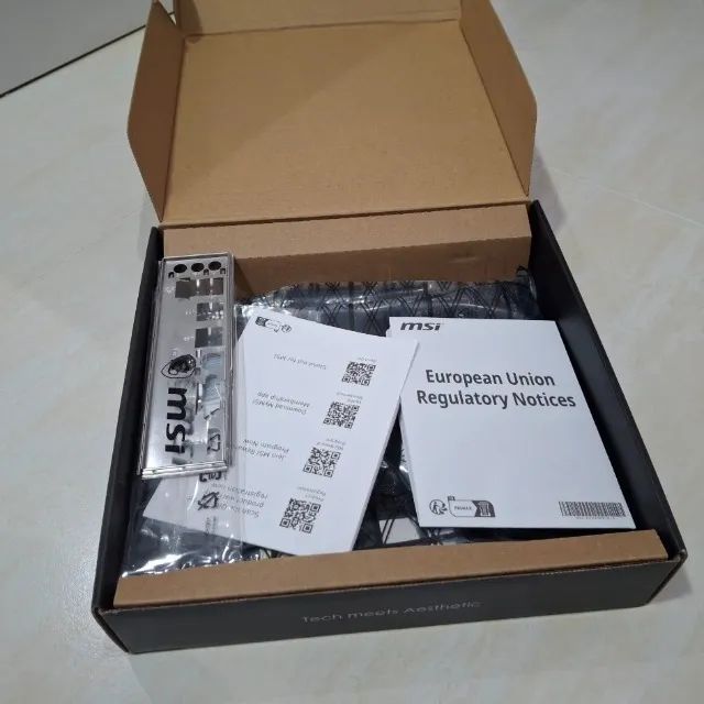 MSI A620M-E DDR5 AM5 - Foto 3