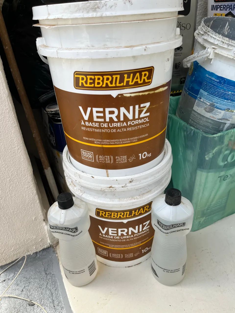 Verniz Rebrilhar - sinteco 20kg (2 baldes)