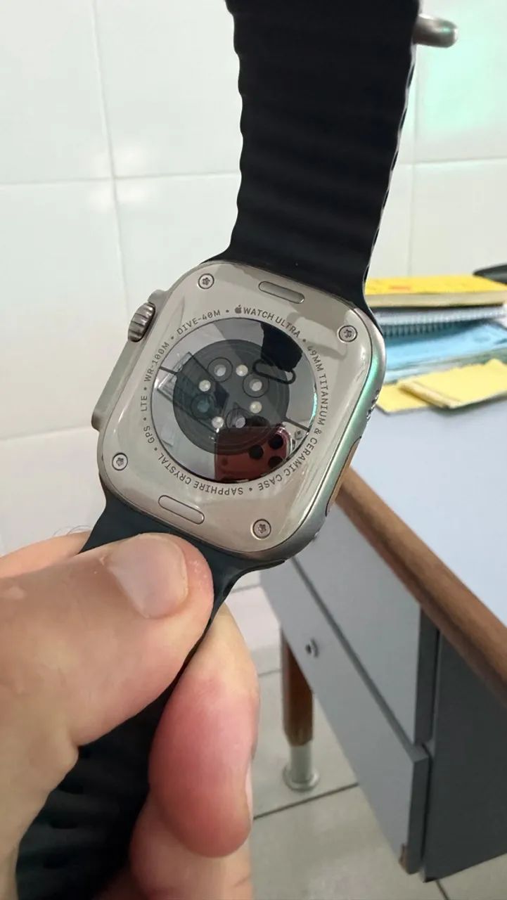 Apple Watch Ultra 1 49 mm  - Foto 4