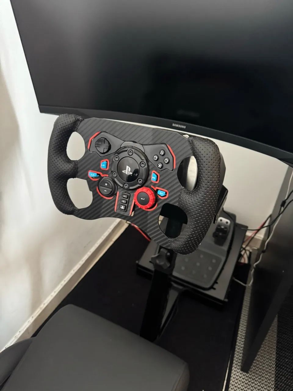 Volante Logitech g29 + aro fórmula + suporte  - Foto 2