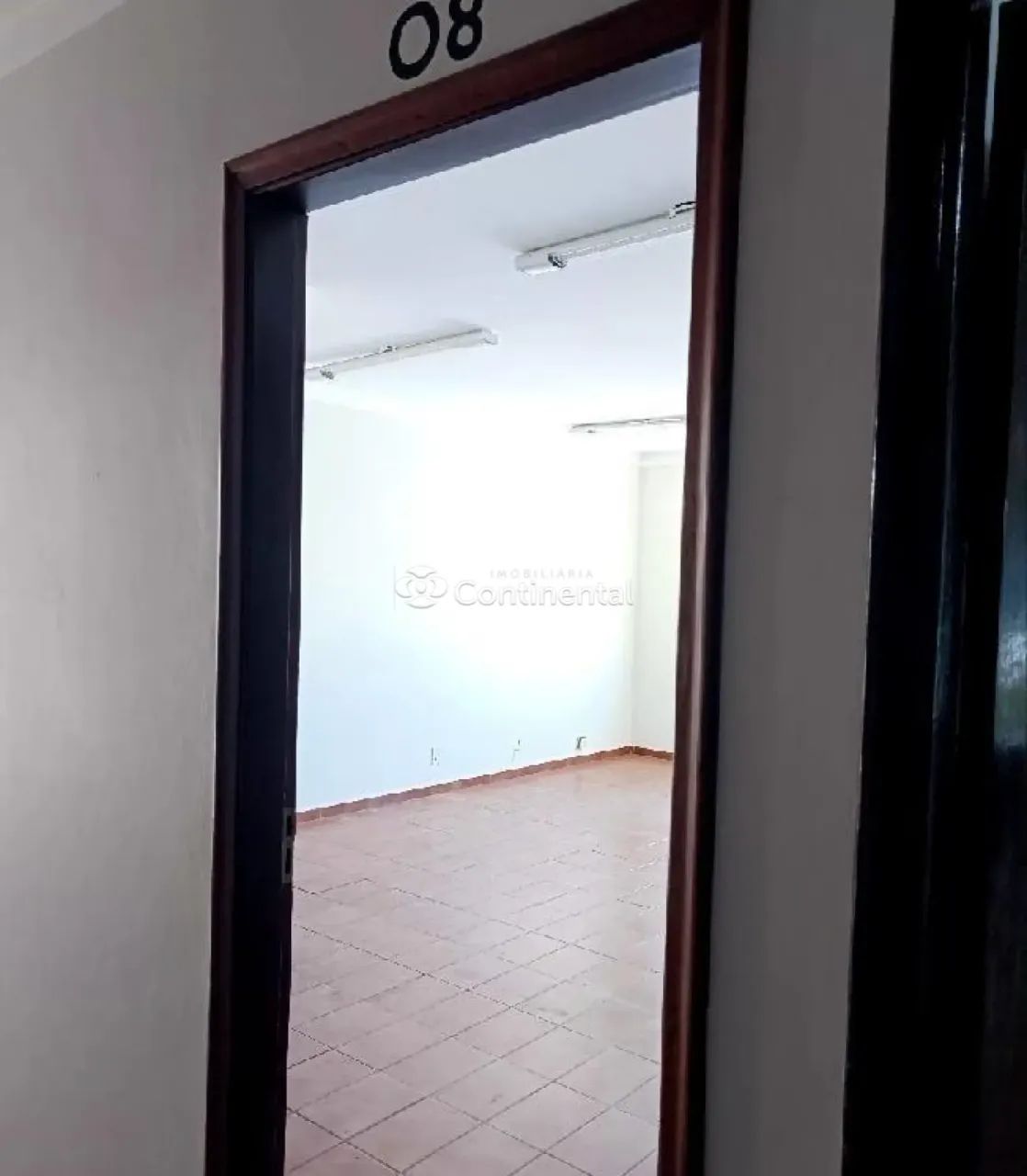 Comercial Sala em Dourados - Foto 2