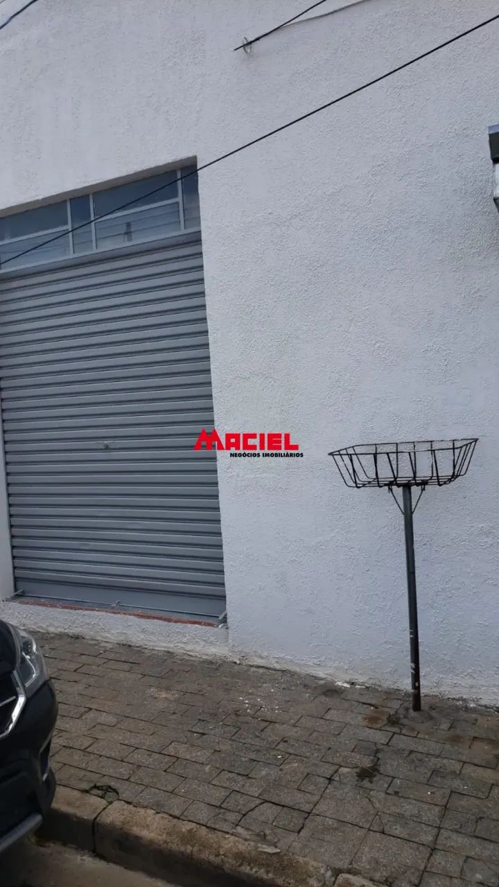 Casa Padrão em Jacareí