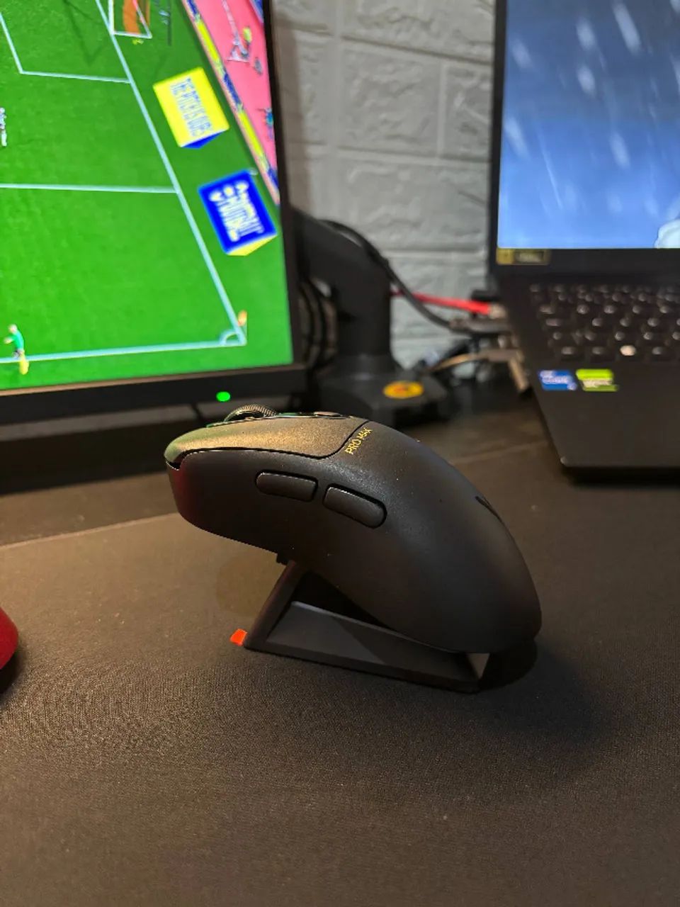 Mouse Vt3 Pro Max com Dock - Novo  - Foto 6