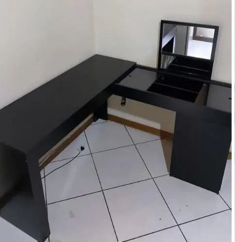 Penteadeira nova, montagem a cortesia, perfeita pra você 