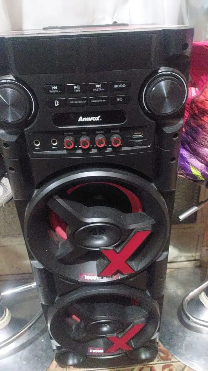 Caixa de som nova excelente 