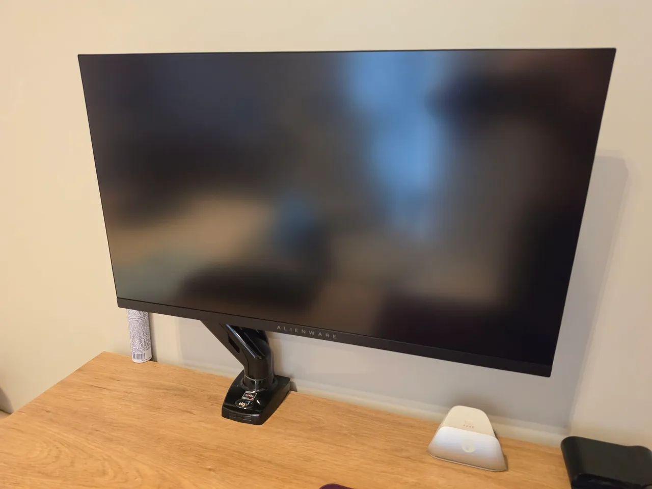 Monitor Alienware AW2724DM - Foto 4