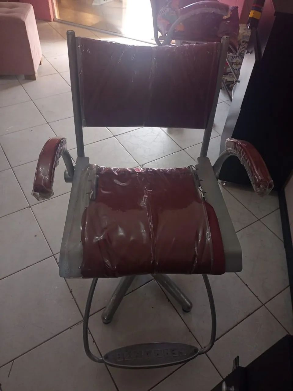 CADEIRA SALÃO  - Foto 2
