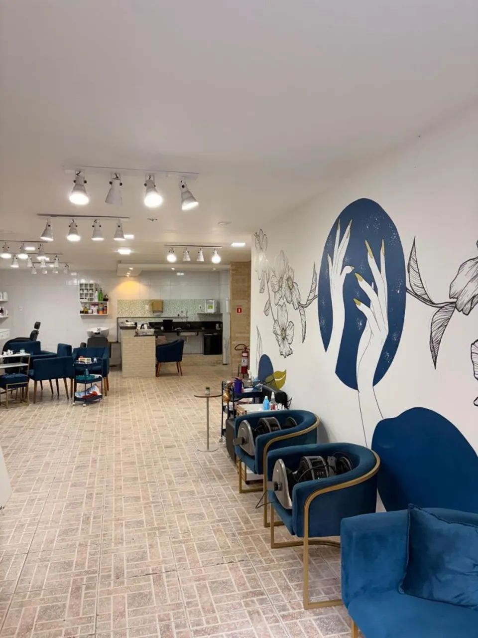 ALUGO LOJA COMERCIAL 