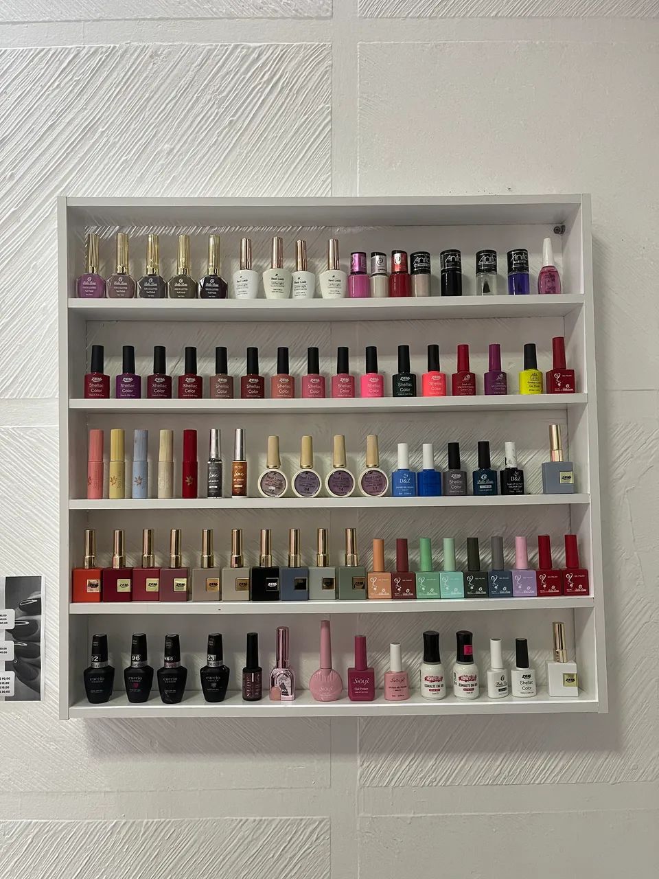 Expositor de esmaltes 