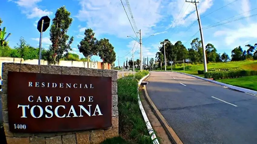 Terreno à venda no Condomínio Campo de Toscana em Vinhedo - SP - Foto 11
