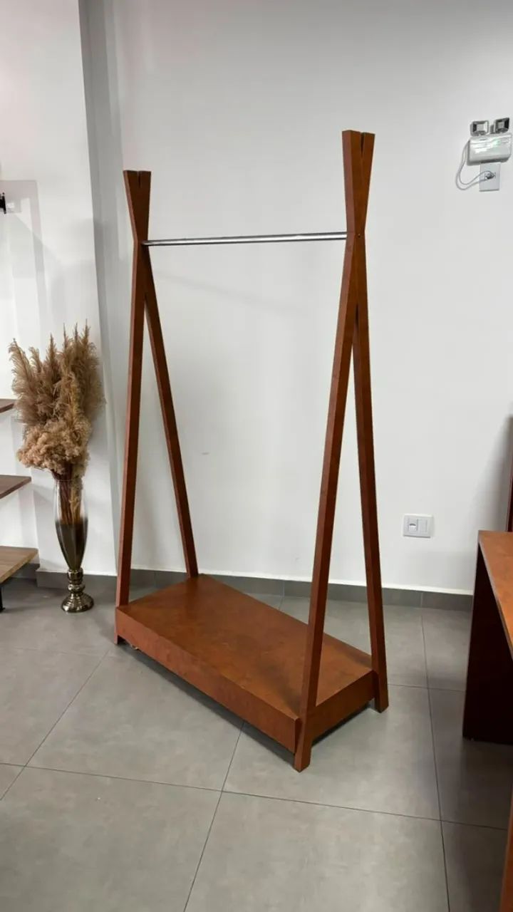 Arara Móvel para roupas - Foto 3