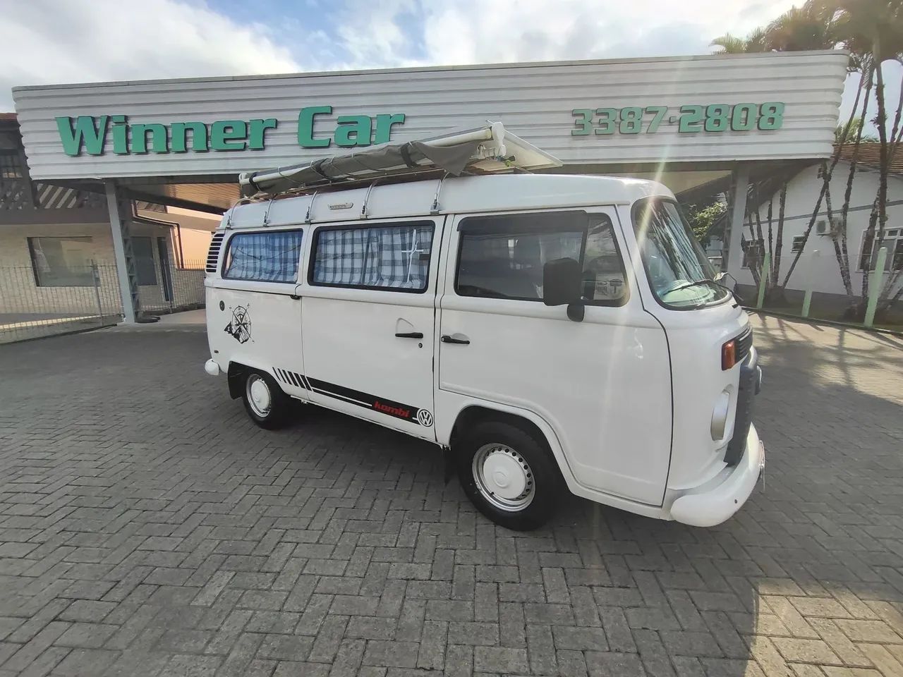 Volkswagen Kombi Kombi Standard 1.4 Mi Total Flex 8V 2011