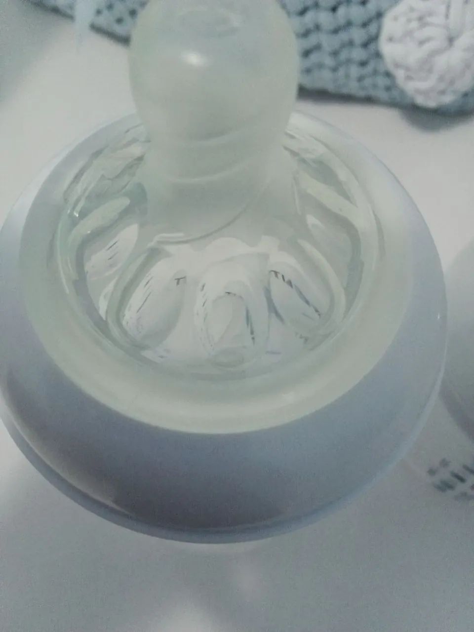 Mamadeiras Novas Avent Philips anti cólica  - Foto 2