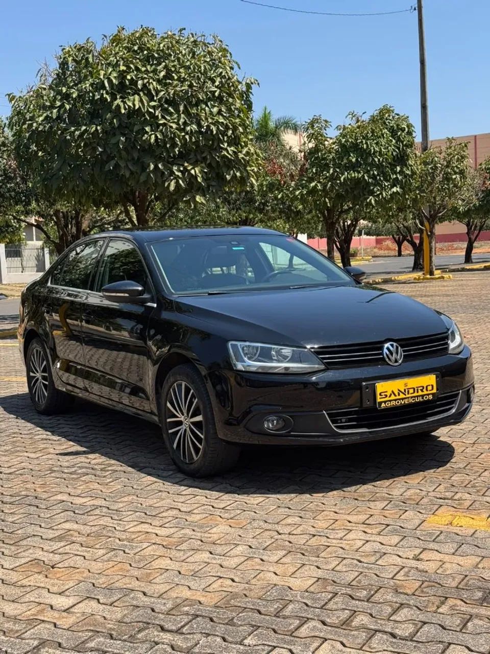 Volkswagen Jetta HIGHLINE 2.0 TSI 16V 4P TIPTRONIC 2013