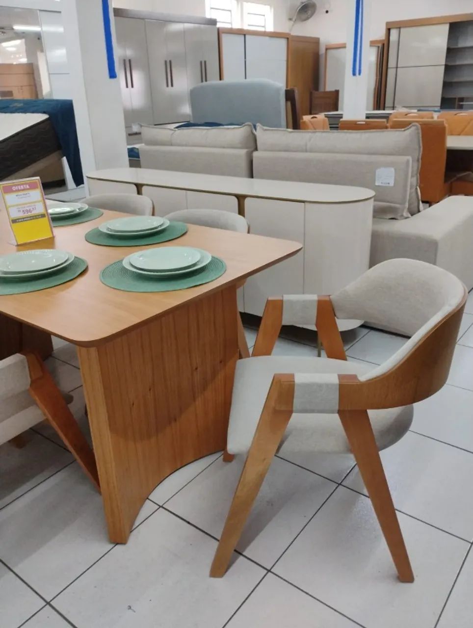 Mesa de jantar 6 poltronas plus - Foto 2