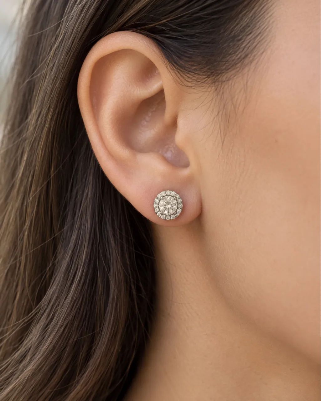Brincos de Ouro com 30 Diamantes - 0,88 ct  - Foto 3