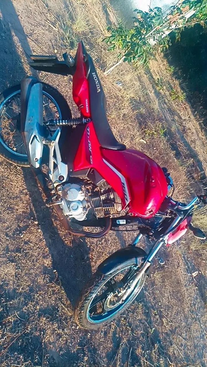 Vendo Titan 160 10.500 - Foto 2