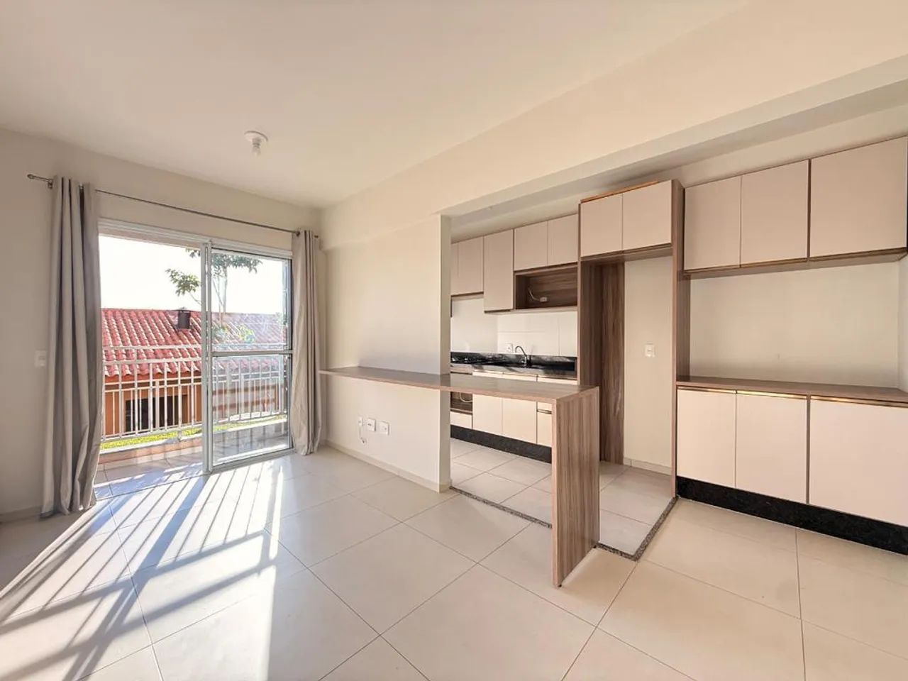 Apartamento com 45.33 m² e 2 Quartos à Venda no Jardim Tropical - Maringá