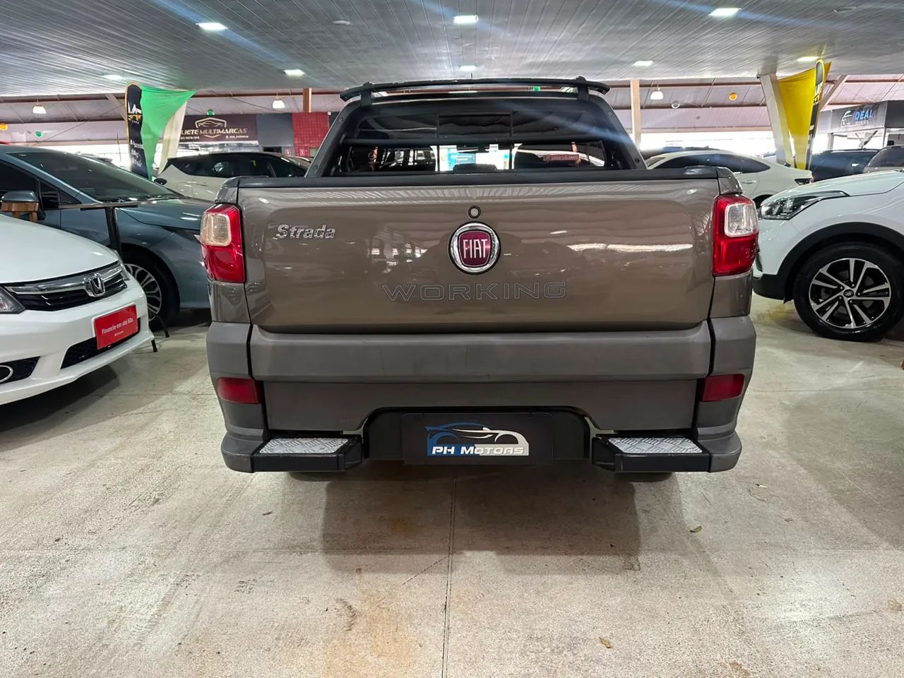 Fiat Strada Working Celeb.1.4 Fire Flex 8V CD 2016 - Foto 5