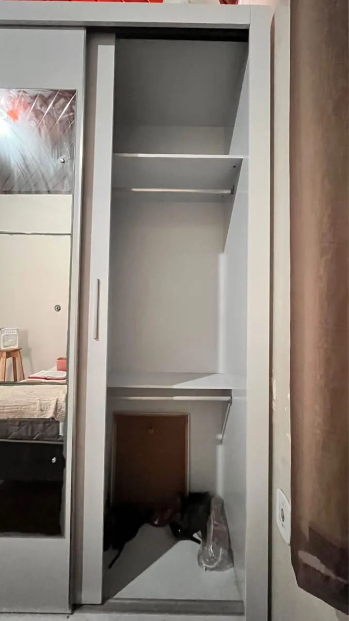 Guarda roupa 