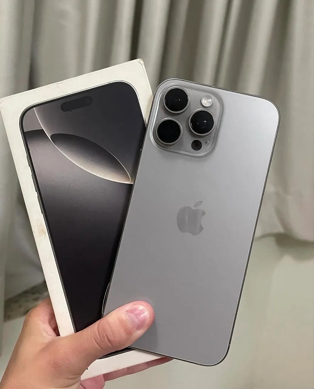 iPhone 16 pro Max + caixa 92%