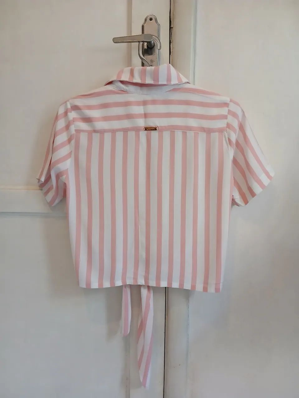 Camisa Rosa Listrada da Lirrity (Tam P) - Foto 3