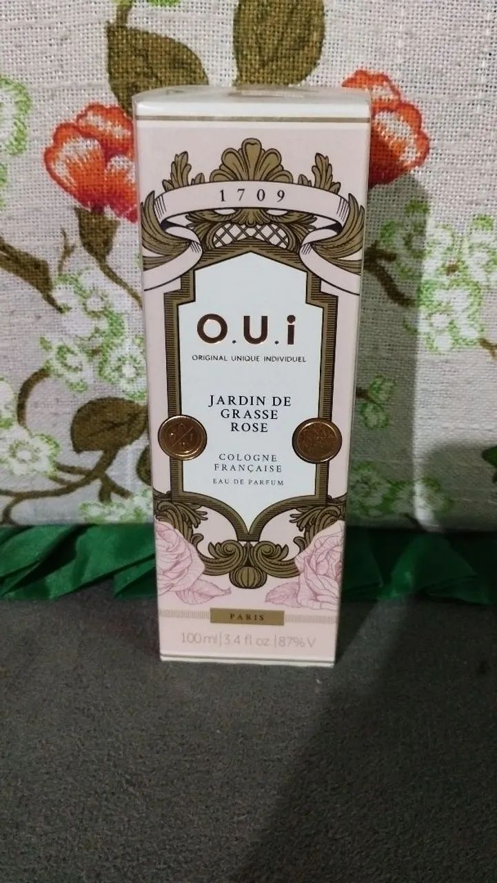 Perfume O.U.I marca importada oBoticário 