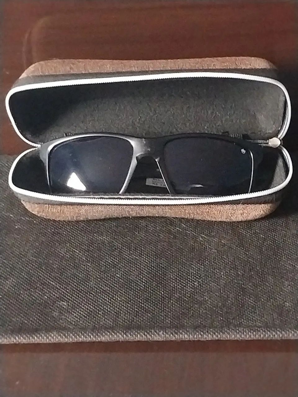 Case para Óculos Escuros - Marrom - Foto 5