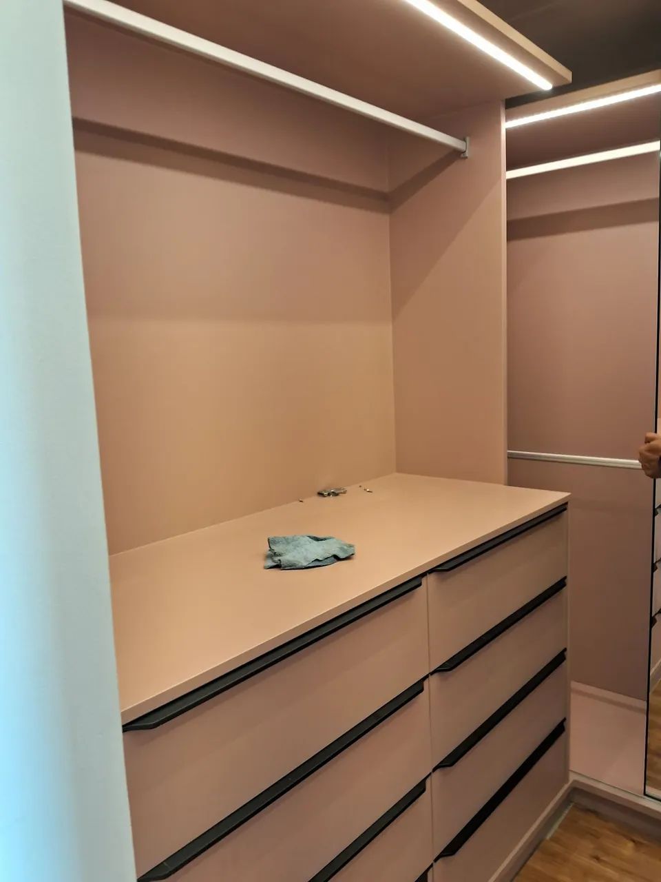 Revestimento decorativo guarda roupas antigo - Foto 2