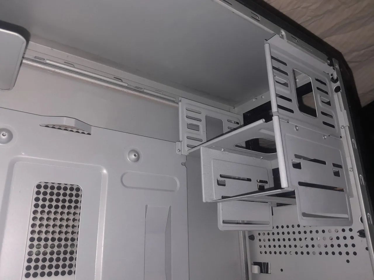 Gabinete vazio - Foto 5